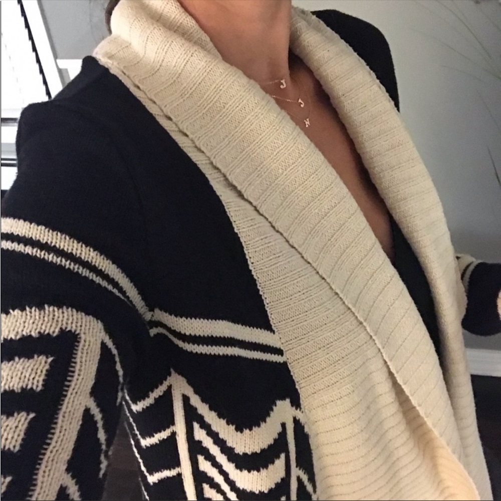 Olive & Oak sweater